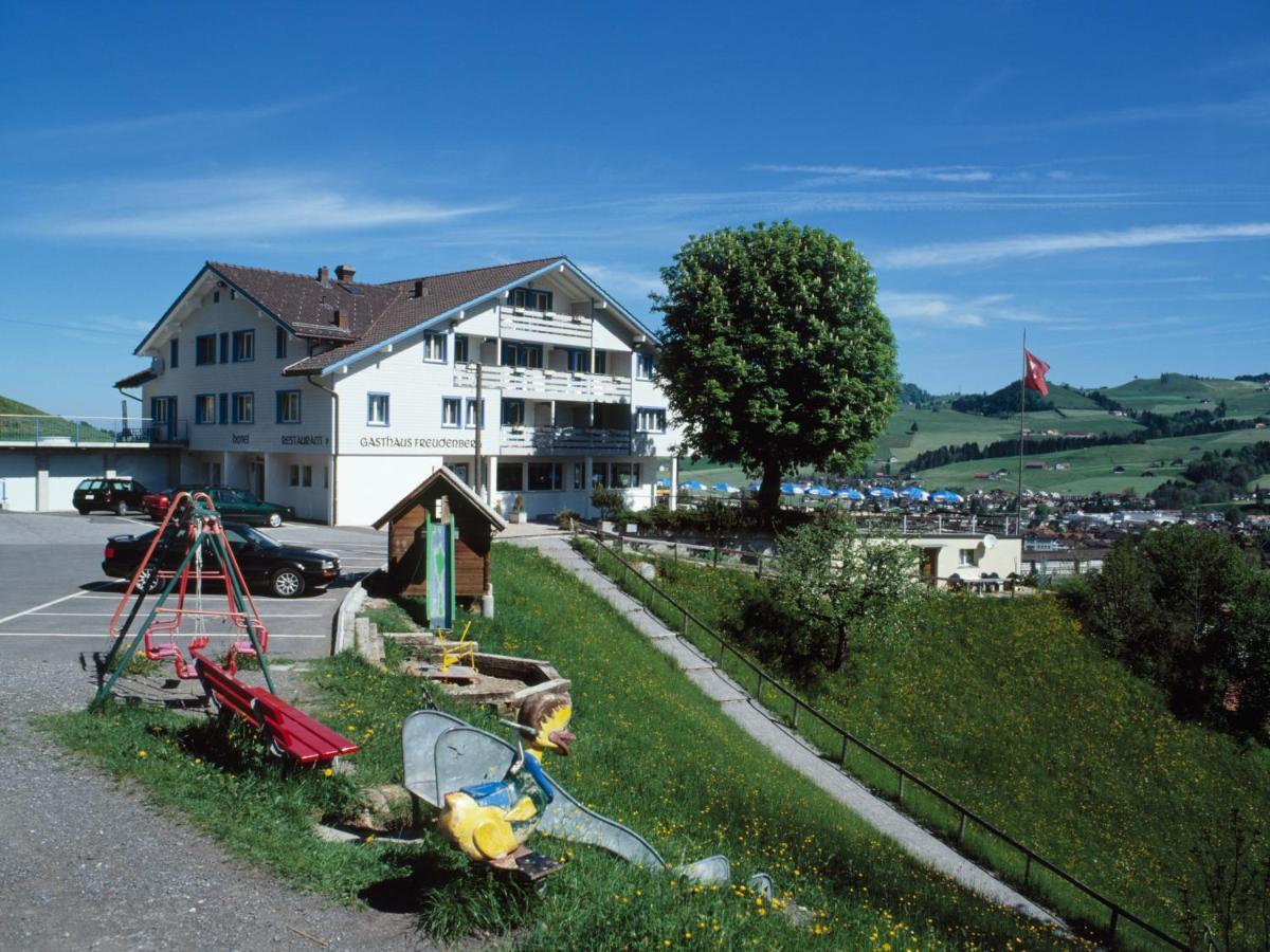 Panorama Hotel Freudenberg 아펜첼 외부 사진